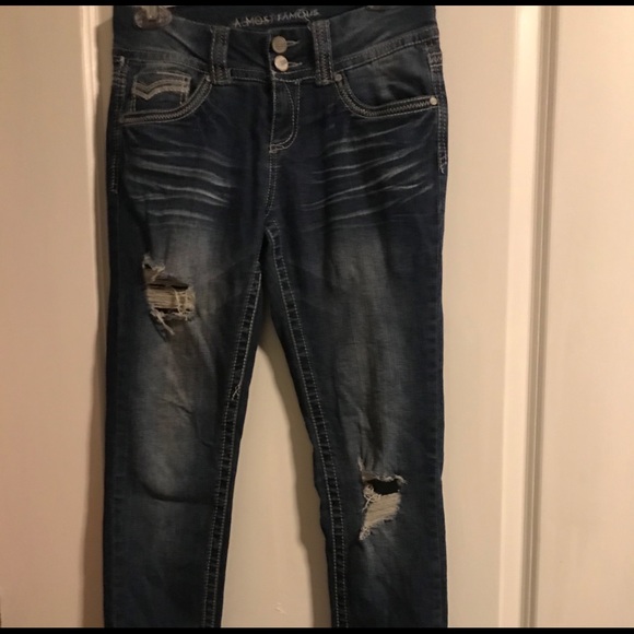 Almost Famous Jeans - Picture 3 of 7